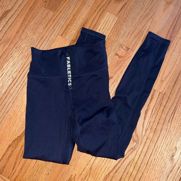 Fabletics Leggings - Picture 2 of 2
